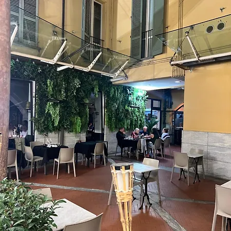 Galleryone Centro Storico Lägenhet *